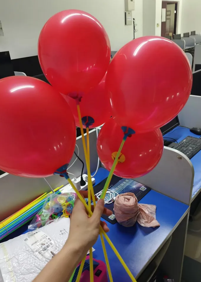 气球